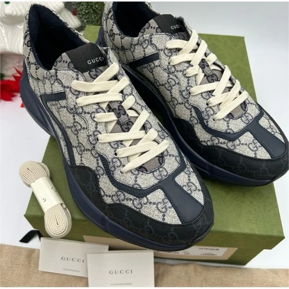 Gucci men's Rython GG Supreme monogram trainers size 12 made in Italy - Picture 2 of 6